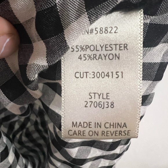 Max Studio Gingham Tiered Balloon Sleeve Blouse - Picture 8 of 9